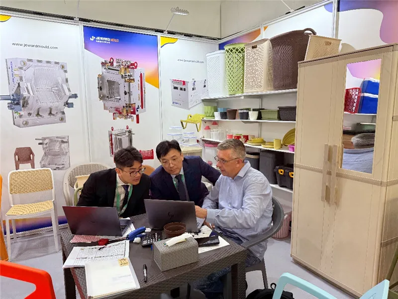 Jeward in K 2025, Düsseldorf, Germany